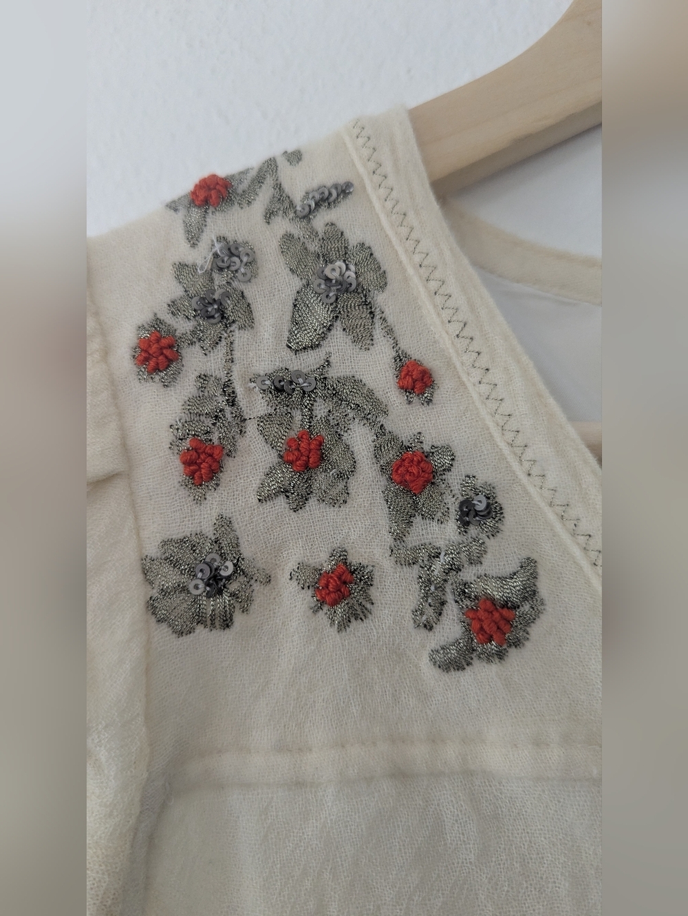 Meadow Rue Cream Embroidered Button-Front Dress - Picture 2 of 12